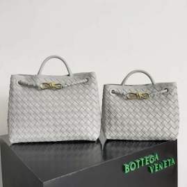 Picture of Bottega Veneta Handbags _SKUfw184064838fw